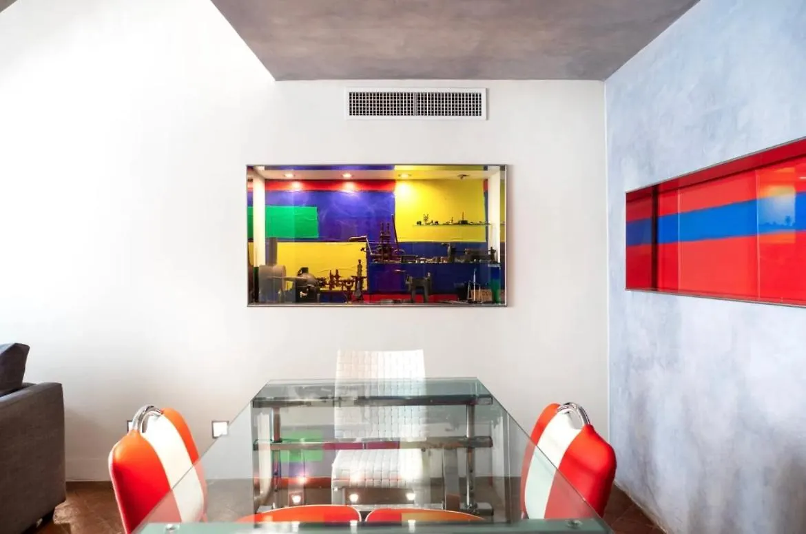 Domus Vivenda Apartment Genoa